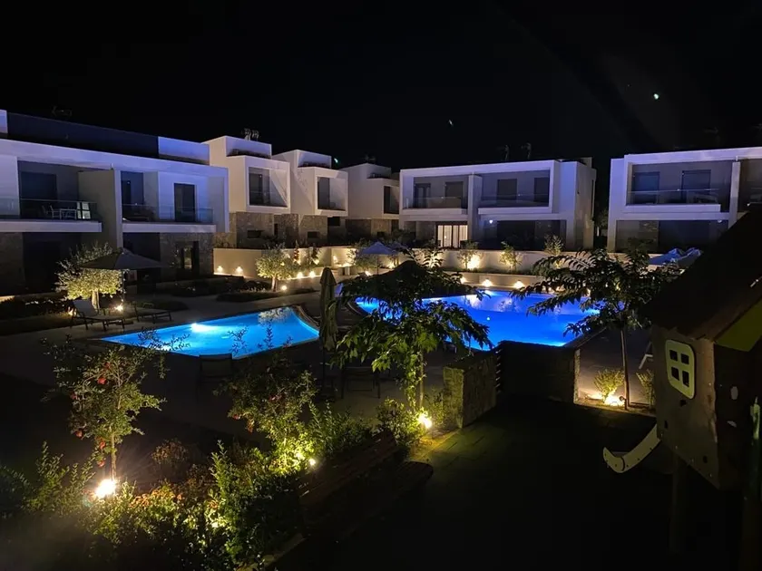 Exclusive and sunny top apartment (premium) - Image 1