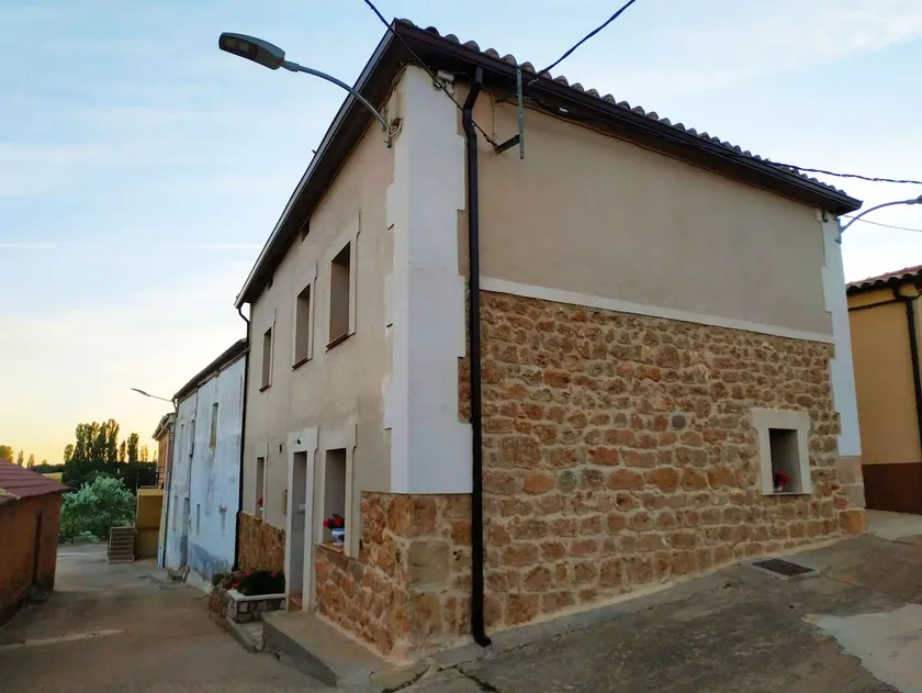 CASA DEL ABUELO Viana de Duero Soria - Image 1