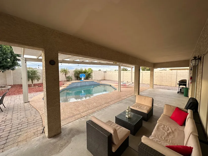 Perfect Palm Valley Getaway - Image 1