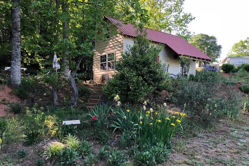 Scenic cottage on a farm - ”Annastasia's Retreat” - Image 1