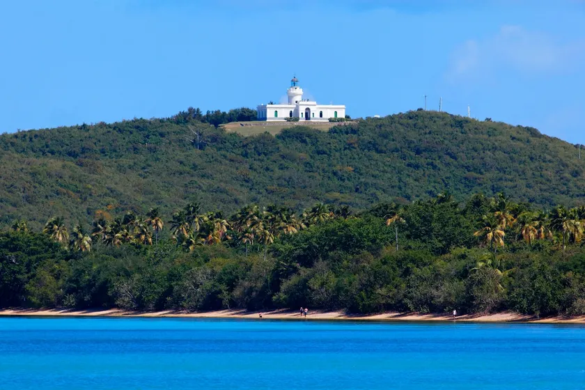 Hill house with a view @Las Cabezas, Las Croabas - Image 1
