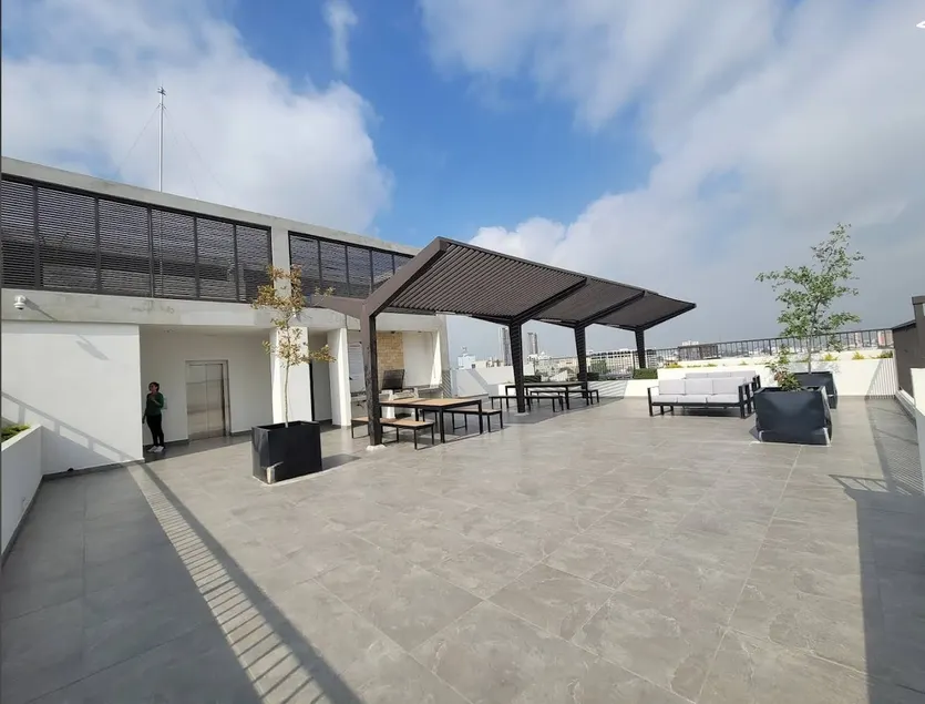 Arena Monterrey, Neighborhood, smelter, private - Image 1