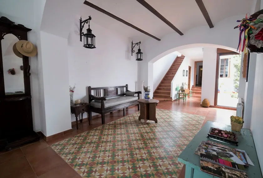 Casa Besana är en gammal bondgård renoverad i La Mancha toledana. - Image 1