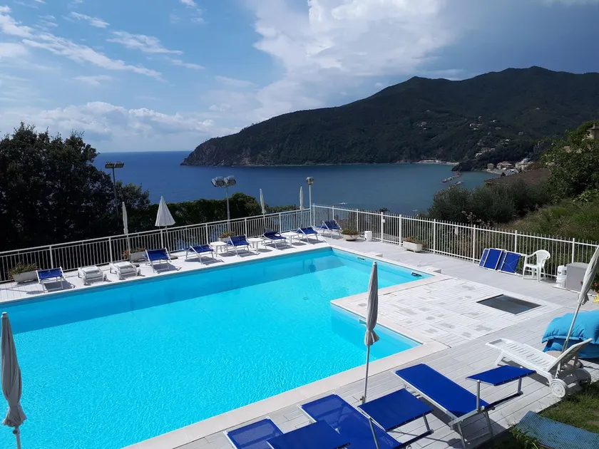 Holiday flat with amazing sea view - Image 1