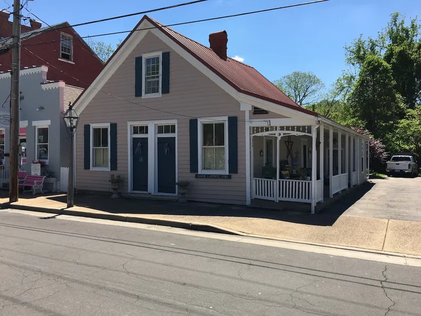 Ms Bettes Place - Image 1