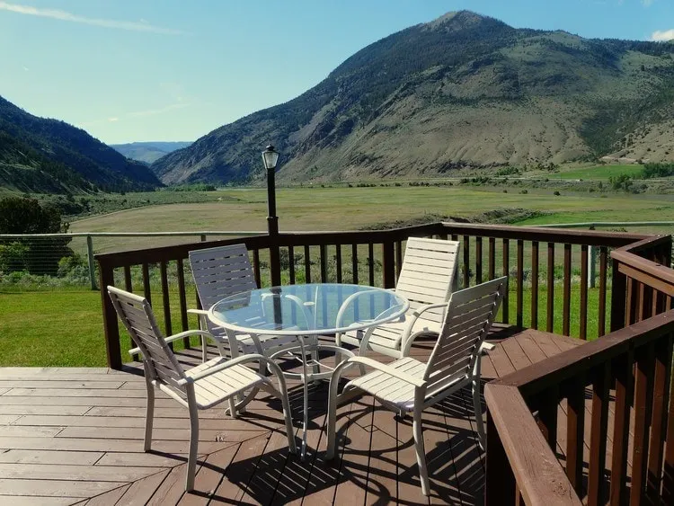 Yellowstone Vacation Home: Great Views! YNP 11 mi. - Image 1