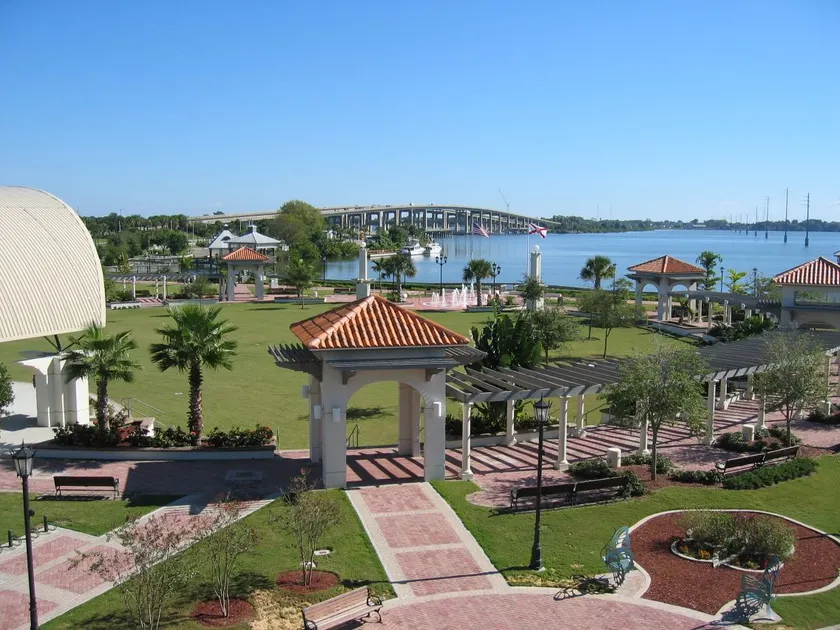 Village Outskirts Getaway - Image 1