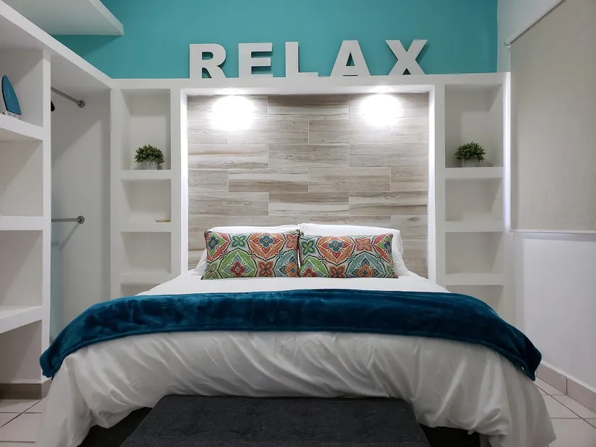 Private Downtown Cabo Apt | Beach & Marina Nearby - Image 1