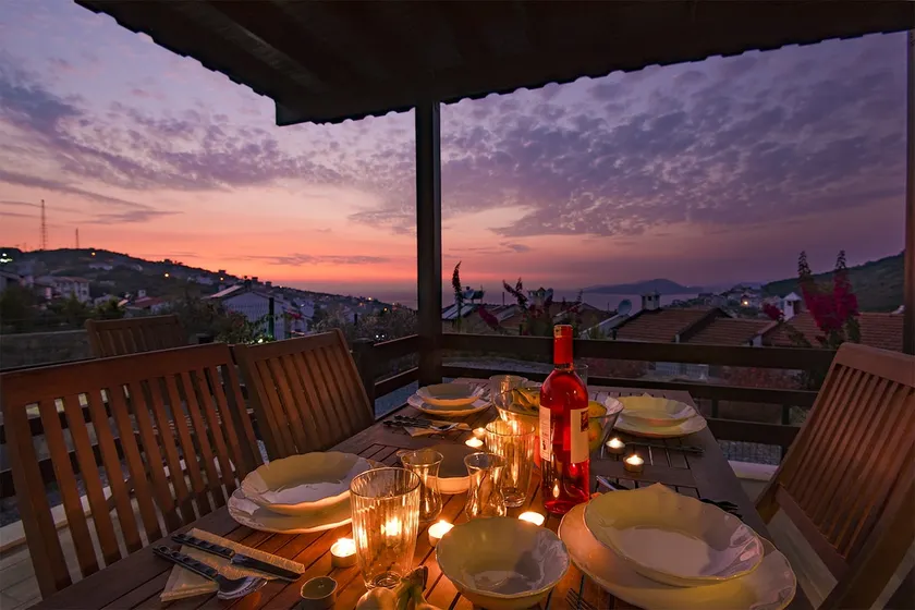 Relaxed villa with amazing sea view & beach access - Image 1