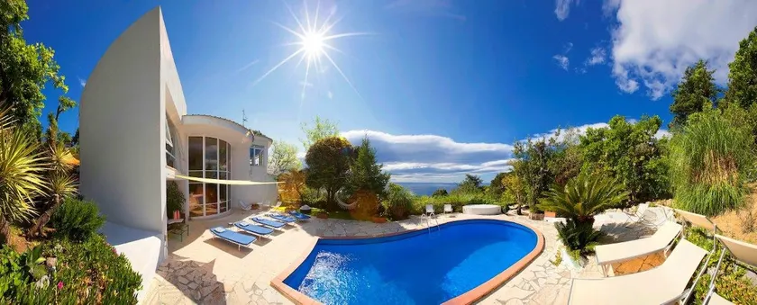 4 Bedroom villa with private pool and sea views in Amalfi Coast - Image 1