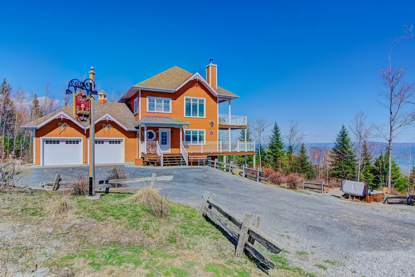 Chalet L'Officier #1 et #2 Charlevoix - Image 1