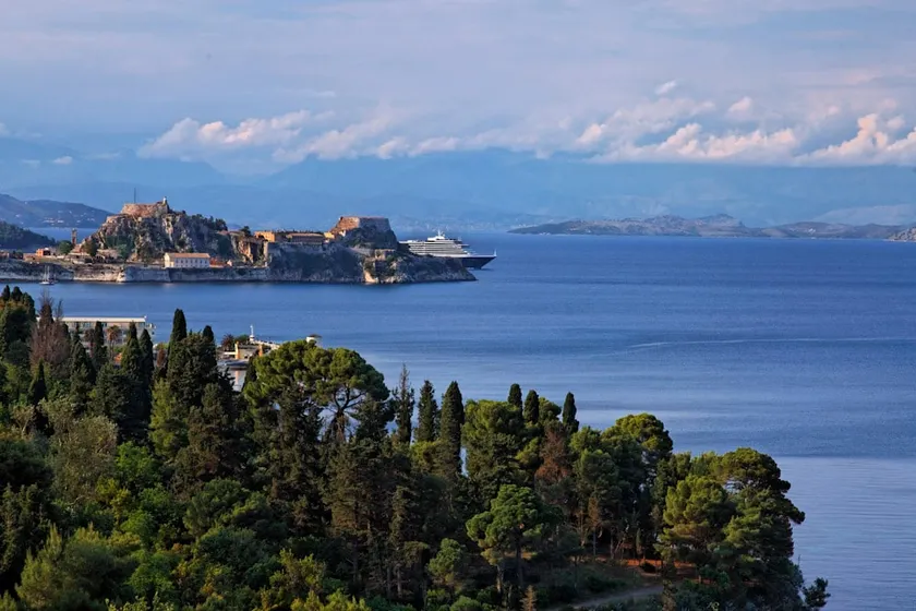 Villa Aphrodite Corfu City - Image 1