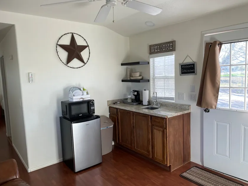 Charming one bedroom casita in the country. - Image 1