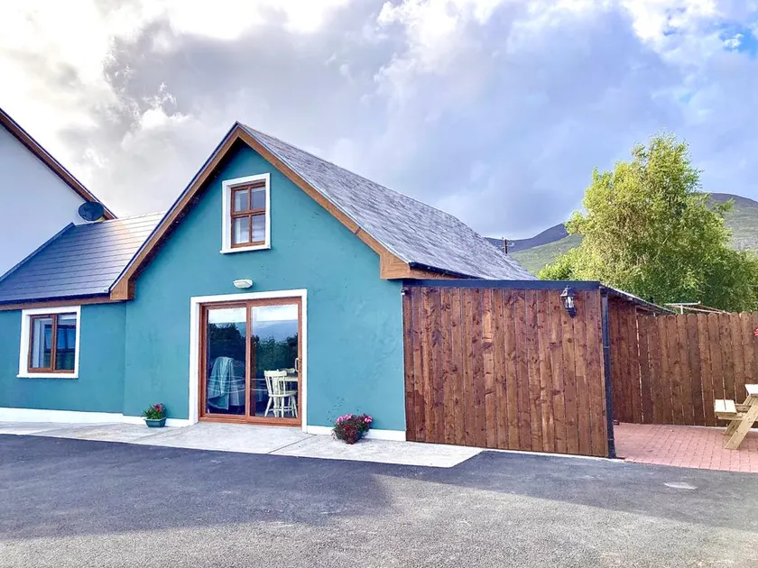 Grouse Lodge near Inch beach Dingle + Killarney - Image 1