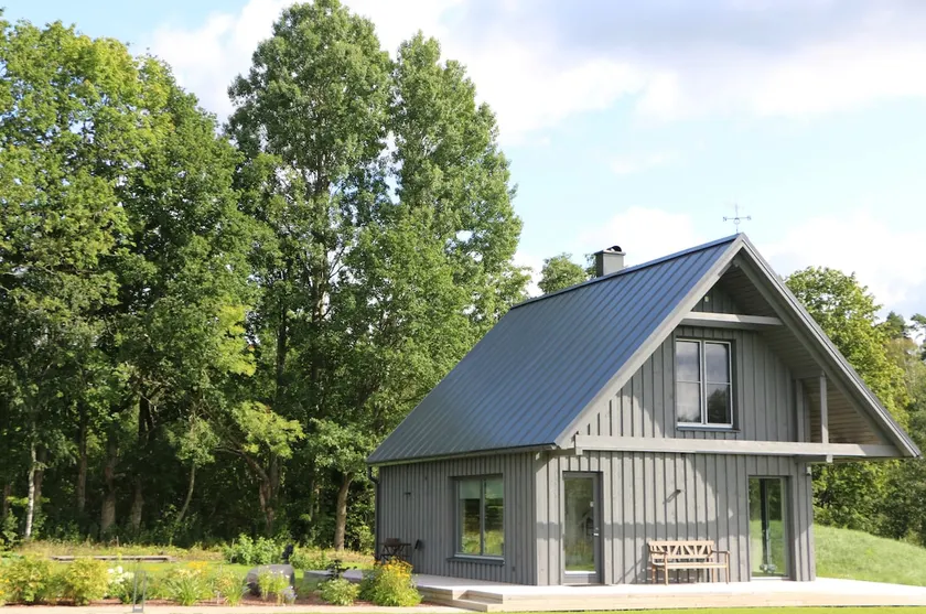 Piesta riverside cottage in Soomaa region - Image 1