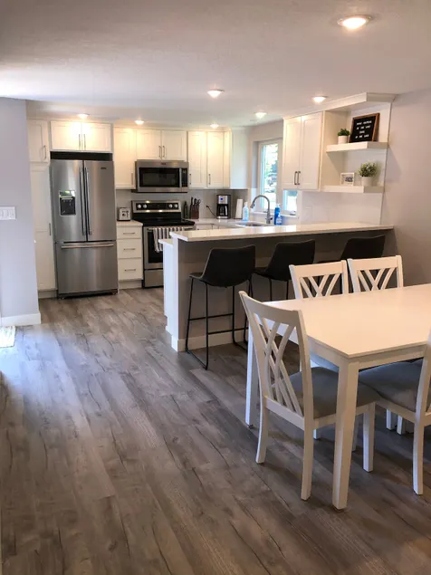 Completely remodeled home close to the lake! - Image 1