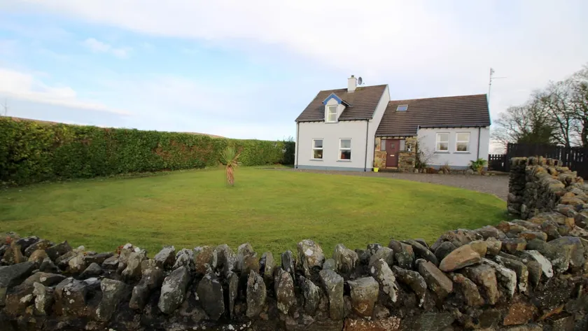 Kinnegar beach cottage - Image 1