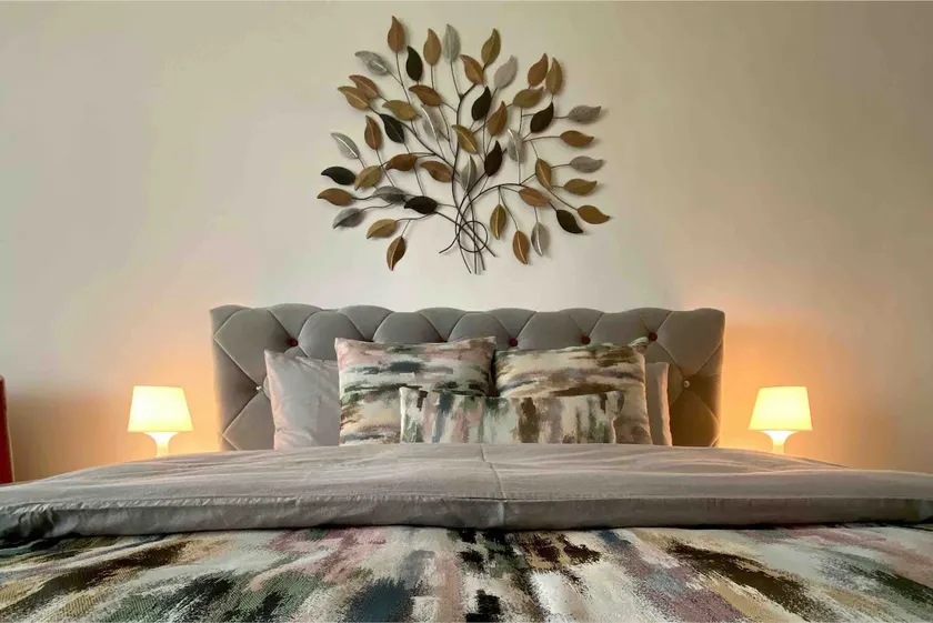 Eden Luxury - Image 1