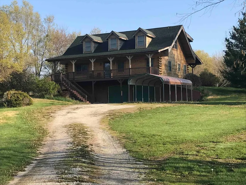 JW's Mozingo Cabin - Image 1