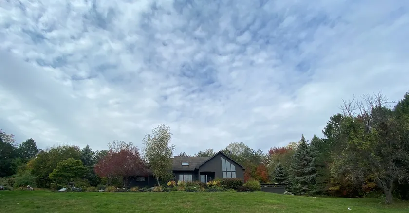 Foster Hideaway - lake views, pool, hot tub. - Image 1