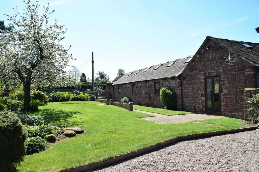 Parrs Meadow Cottage - Image 1