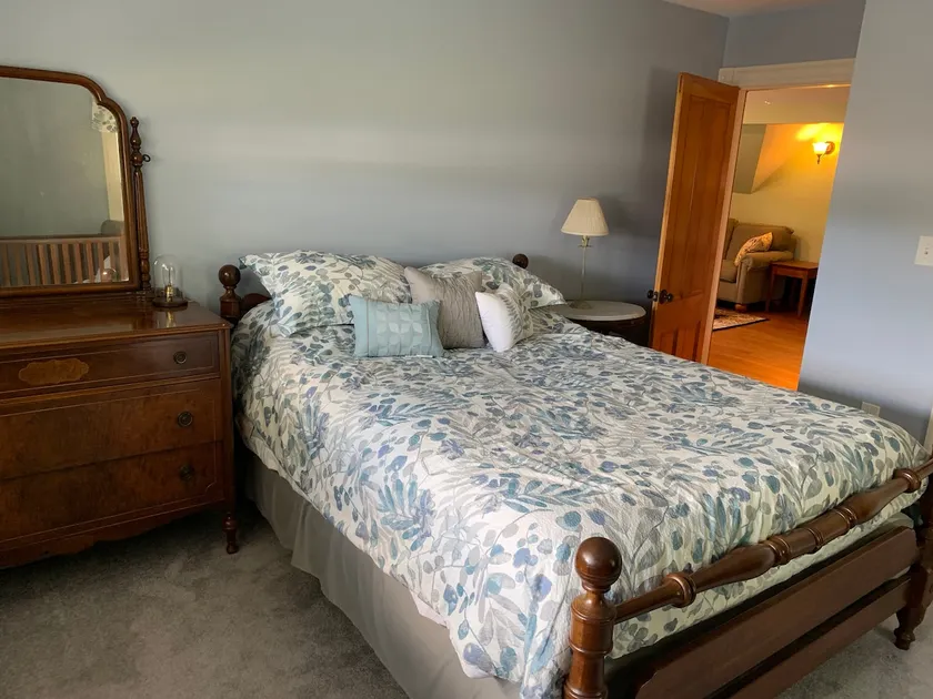 Porter River House Private Suite - Image 1