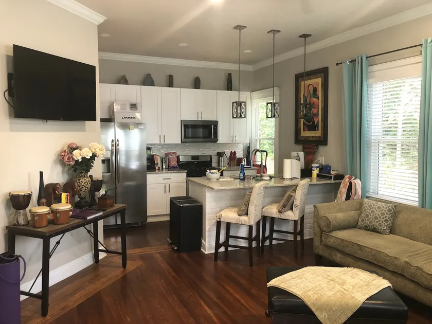 Cozy Second Home - Image 1