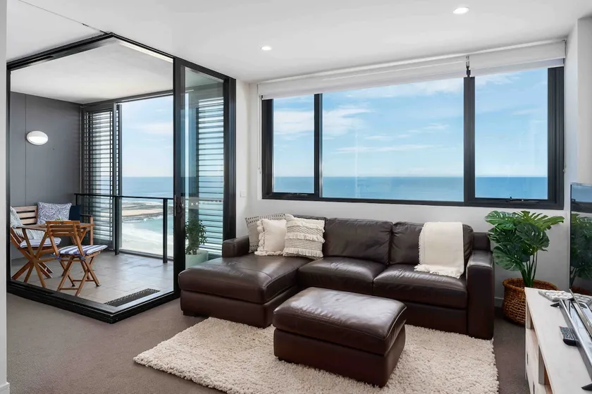 Beachfront Beauty - Prices Slashed Until Jun 2026 - Image 1