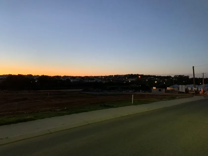 Lake Coogee Retreat - Image 1