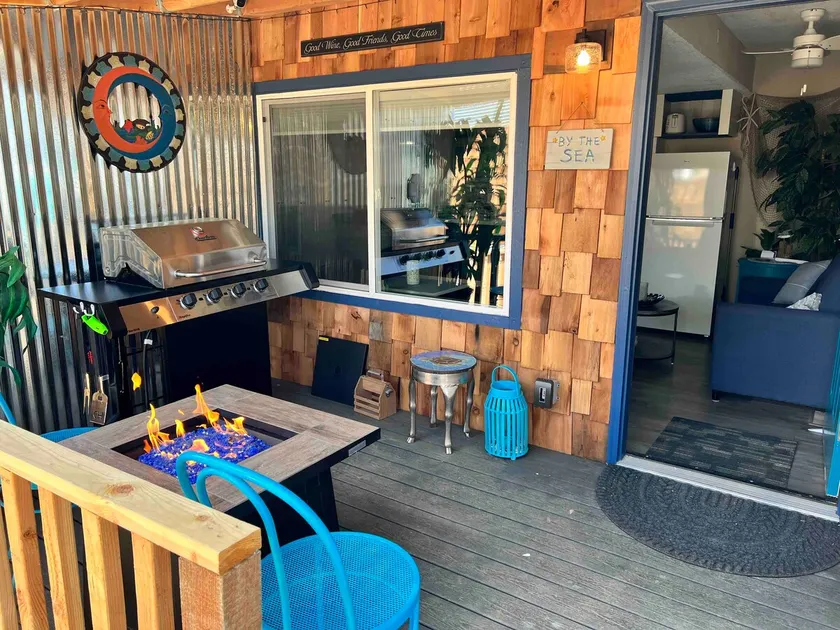 Mermaid's Hideaway Unit#6 - Image 1