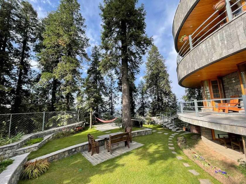 The Round House - An Exclusive B&B at Changla Gali - Image 1