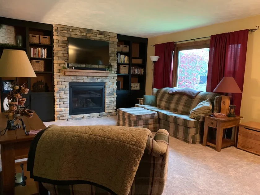 Cozy living minutes from State College - Image 1