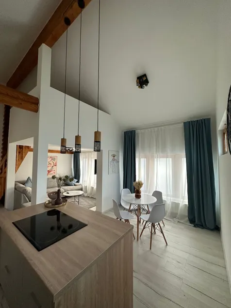 Honka's retreat - wooden beauty - Image 1