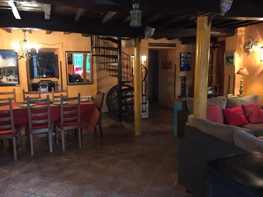 Independent house in Pravia - Image 1