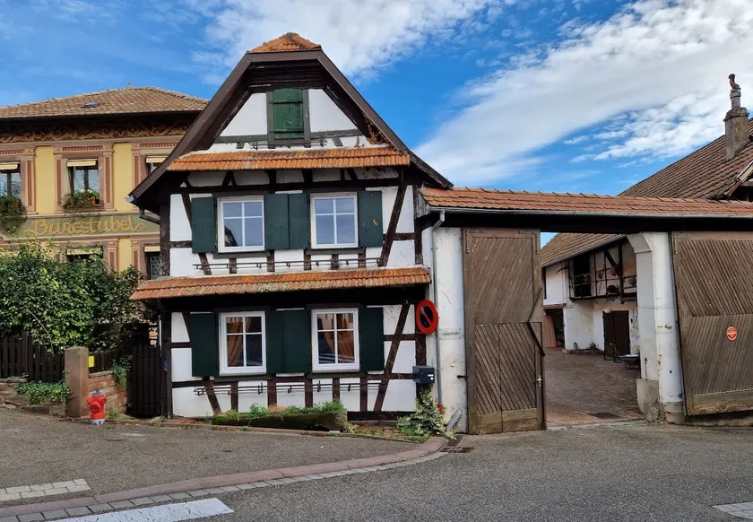 typical Alsatian house - Image 1