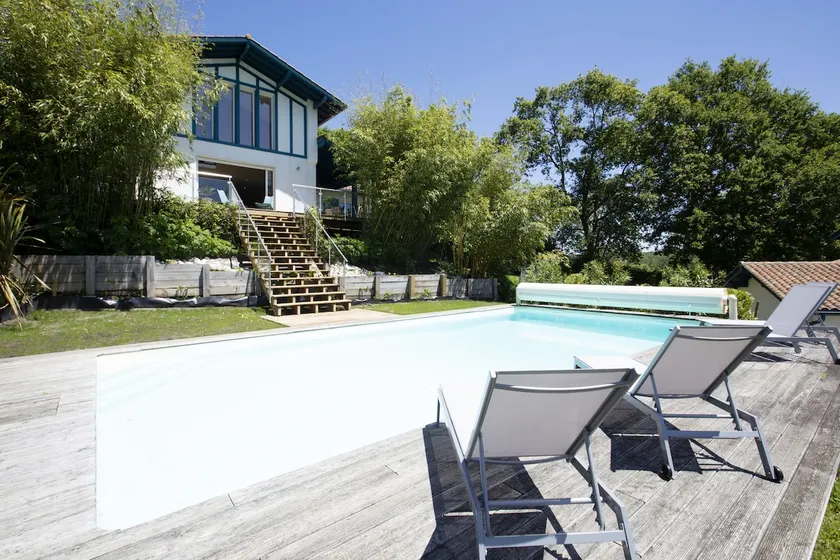 Family-friendly villa near the ocean & countryside - Image 1