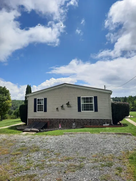 Hemlock Hills Guesthouse w/ Large Backyard SLPS 10 - Image 1