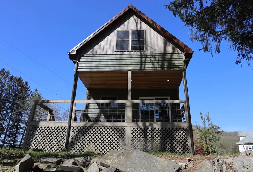 Parsons Riverside Retreat: Steps away from a rolling mountain stream and trails - Image 1