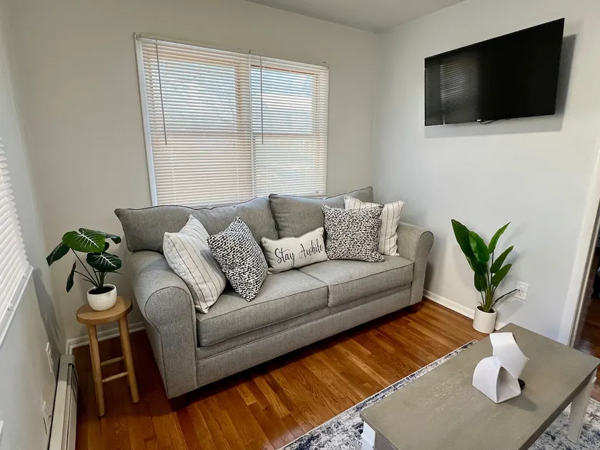 Quaint and Cozy one bedroom - Image 1