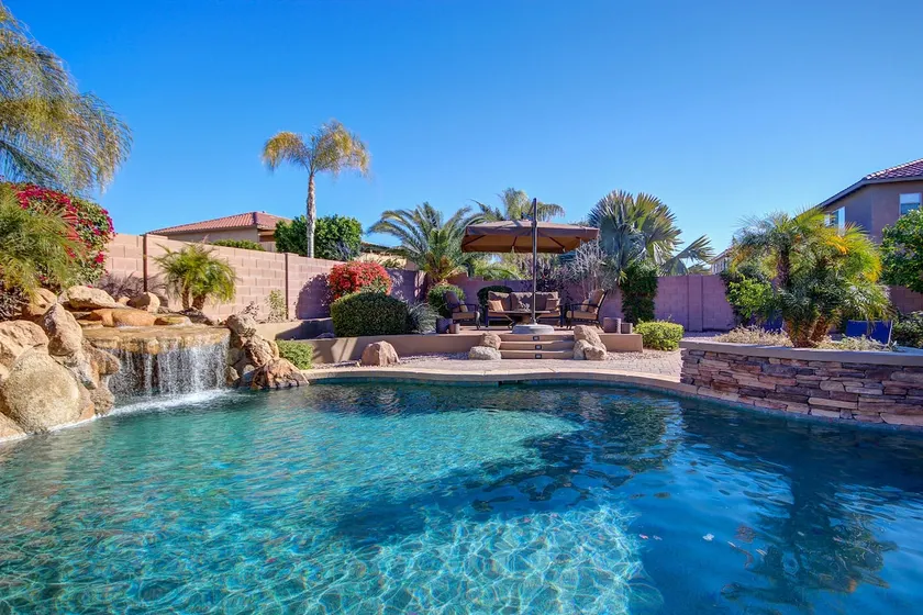Luxury Dream Home, Pool and Hot Tub - Image 1