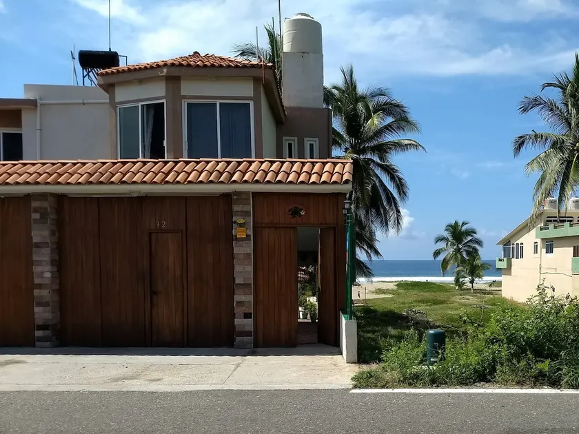 The Turtle House - Image 1
