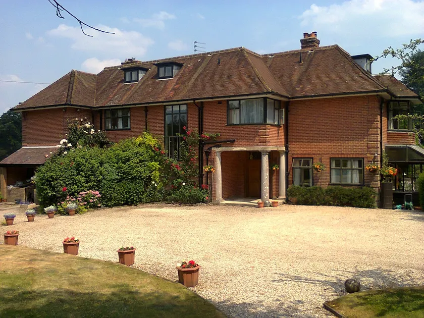 Private 2nd floor flat in New Forest - Image 1