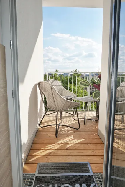 UNIVERSUM APARTMENT - Image 1