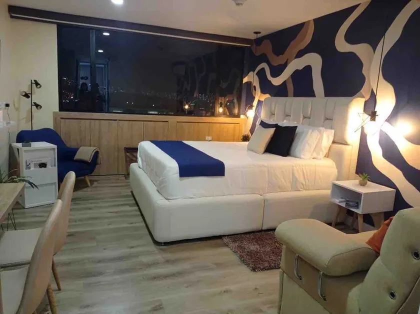 Modern, view, 500MB Fiber Optic, cowork, gym, AC - Image 1