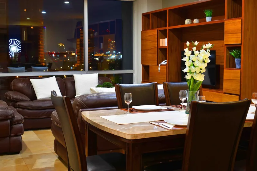 Breathtaking View Luxury Condo, Prime Location - Image 1