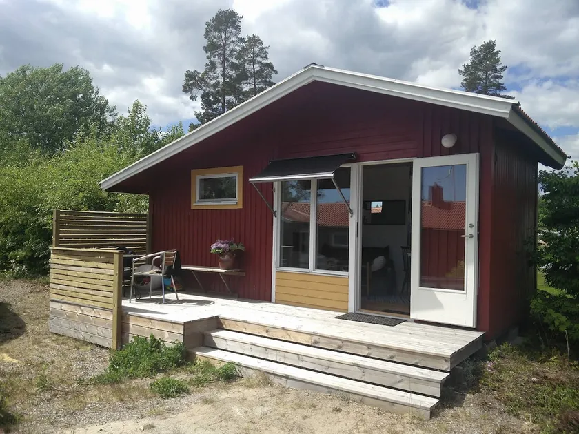 Small guest house, ”Bergafjärden havsbad” - Image 1