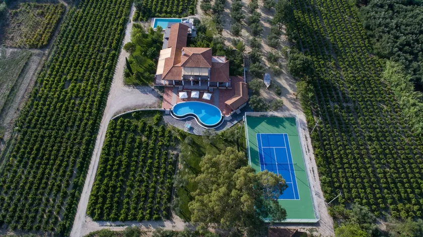 Aneli Twin Villas Zakynthos - sleeps up to 22 pers - Image 1
