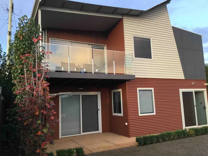 Launceston, practical, stunning home with a view. - Image 1