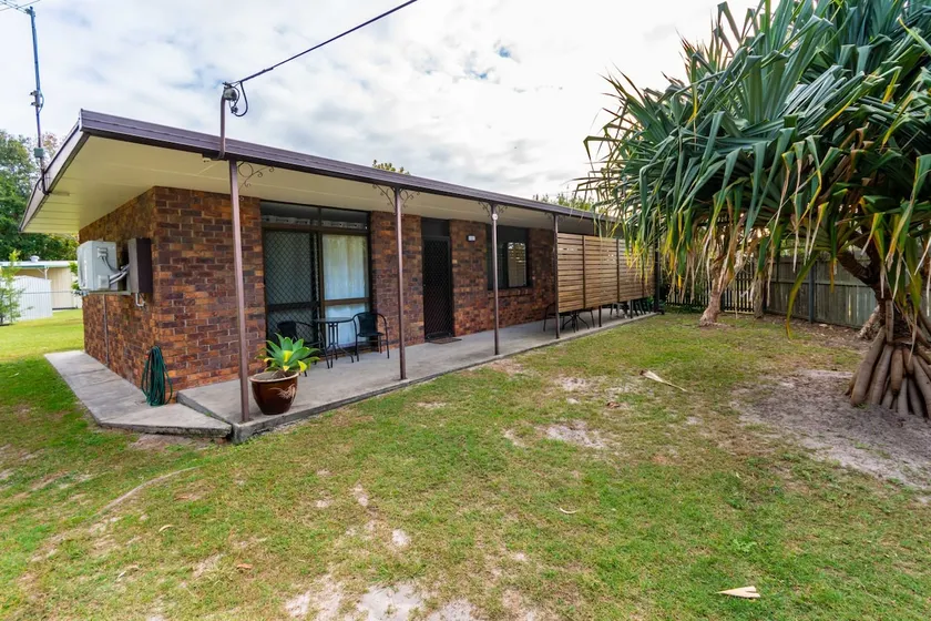 Dog Friendly Home With Room For A Boat - Image 1