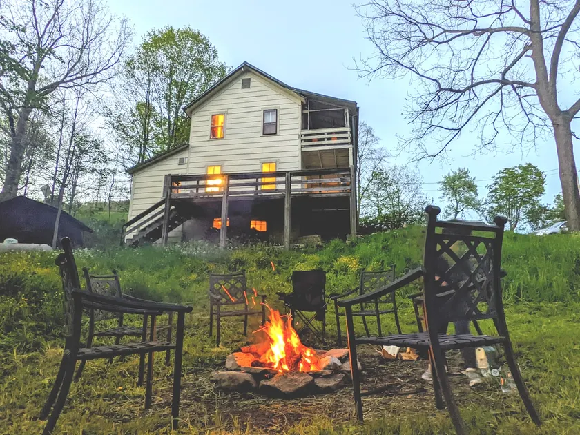 Old Post Office - Fam/Pet/EV Friendly in wild and wonderful Canaan Valley, WV! - Image 1